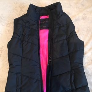 Aeropostale vest
